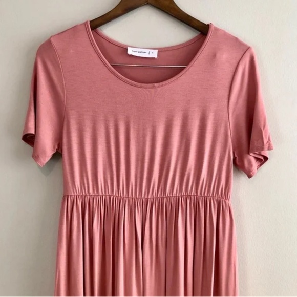From Palmer Preppy Soft Stretchy Flowy Empire Waist Short Sleeve Midi Dress Pink - Picture 2 of 9